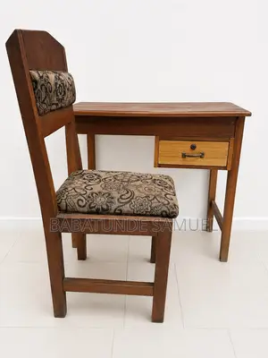 Reading Table and Chair