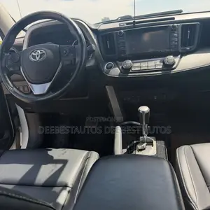 Toyota RAV4 2016 White