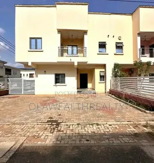 4bdrm Duplex in Life Camp for rent
