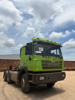 Brand New Shacman Tractor Head 371hp