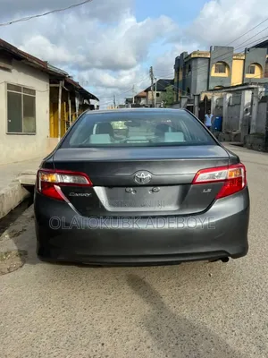 Toyota Camry LE 4dr Sedan (2.5L 4cyl 6A) 2013 Gray