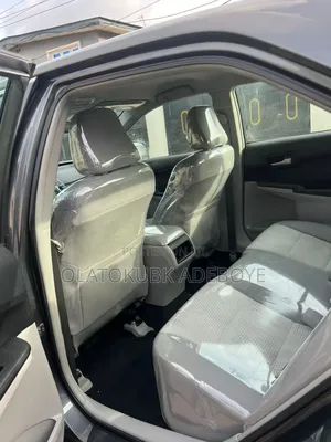 Toyota Camry LE 4dr Sedan (2.5L 4cyl 6A) 2013 Gray