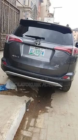 Toyota RAV4 2015 Gray