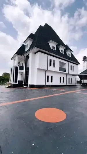 7bdrm Mansion in Dape for sale