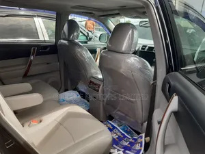 Toyota Highlander Limited 3.5l 4WD 2013 Black