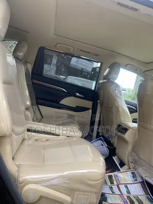 Toyota Highlander Limited 4x2 V6 (3.5L 6cyl 8A) 2018 Black