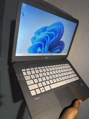 Laptop HP Stream Laptop 4GB Intel HDD 32GB