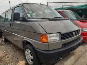 Volkswagen Transporter 2004 Grey