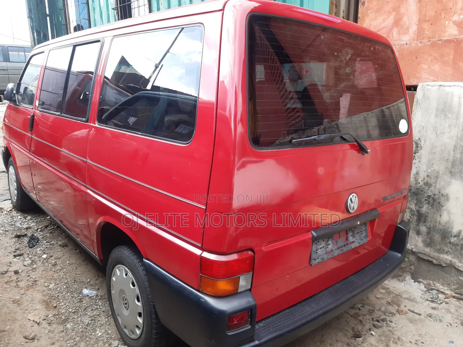 Volkswagen Transporter 2004 Red