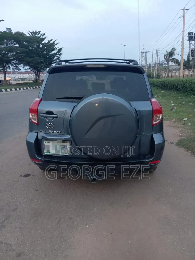 Toyota RAV4 Limited V6 2009 Green
