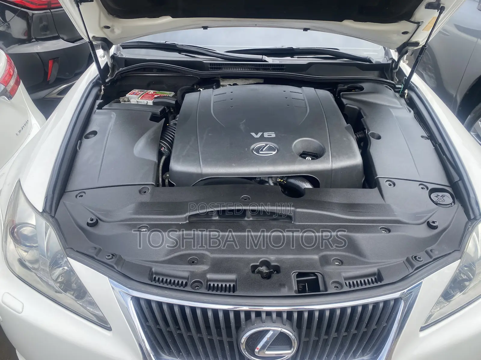 Lexus IS 250 Automatic 2012 White