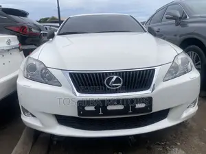Lexus IS 250 Automatic 2012 White