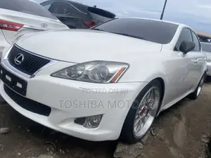 Lexus IS 250 Automatic 2012 White