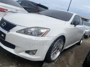 Lexus IS 250 Automatic 2012 White