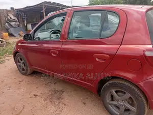 Toyota Yaris 2007 Red