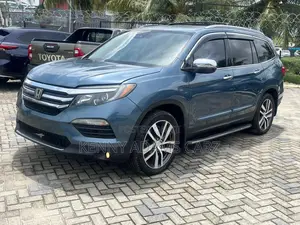 Honda Pilot Touring 4dr SUV 4WD (3.5L 6cyl 9A) 2016 Blue
