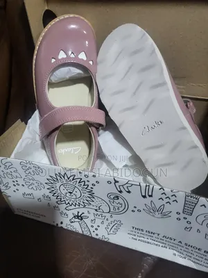Kid's Shoe