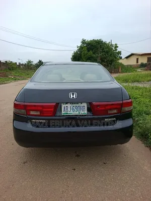 Honda Accord 2005 Black