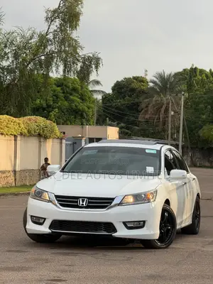 Honda Accord 2013 White