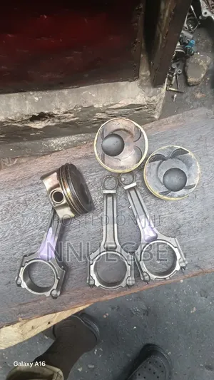 Piston Ford Ranger Latest Model 4 Plug Sold With Warranty
