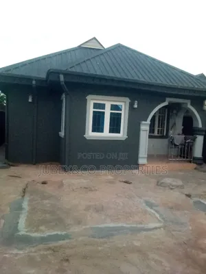 2bdrm Block of Flats in Powerline Iyana for sale