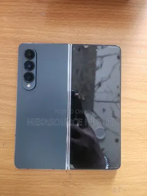 Samsung Galaxy Z Fold4 256 GB Black