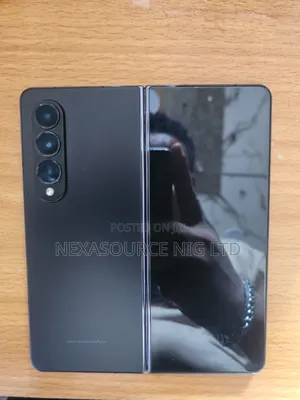 Samsung Galaxy Z Fold4 512 GB Gold