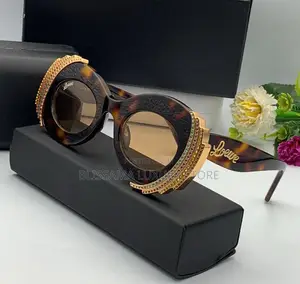 Loewe Premium Luxury Designer Glasses–Trendy,Stylish Premium Quality
