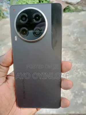 Tecno Camon 30 256 GB Black