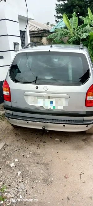Opel Zafira 2003 Silver