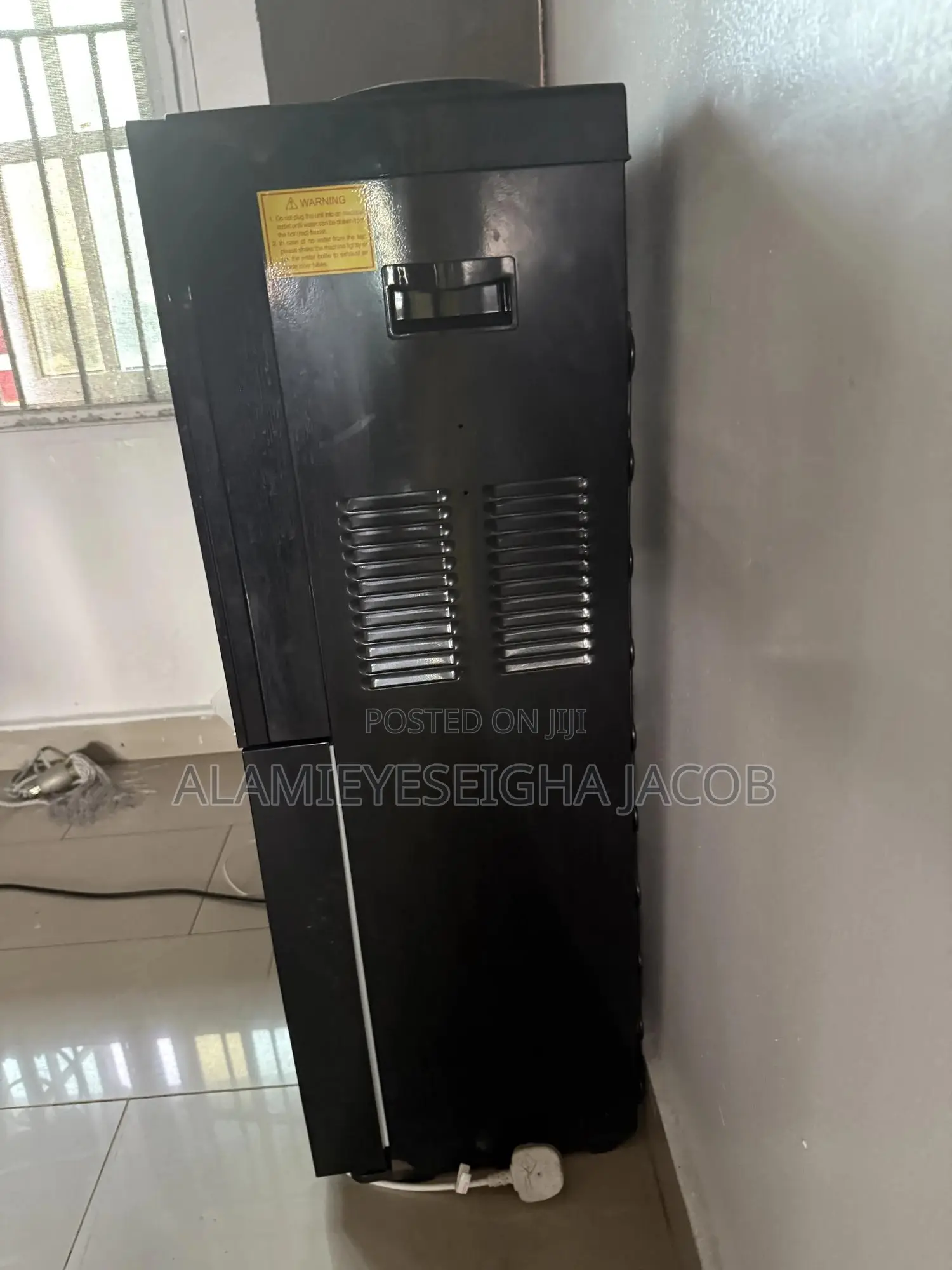 Water Dispenser