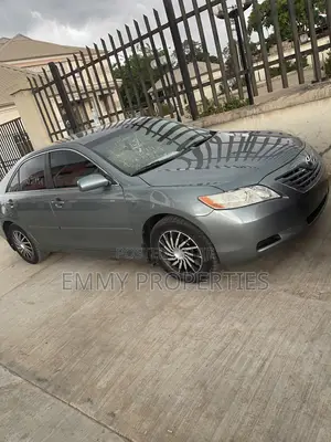 Toyota Camry LE 4dr Sedan (2.4L 4cyl 5A) 2009 Green