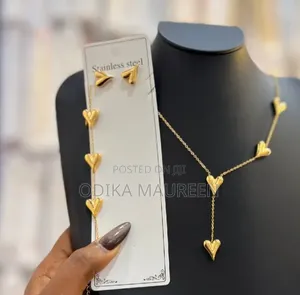 Non Tarnish Stainless Steel Necklace Set