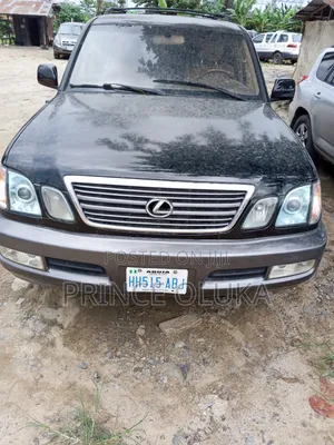 Lexus LX 470 Sport Utility 2004 Black