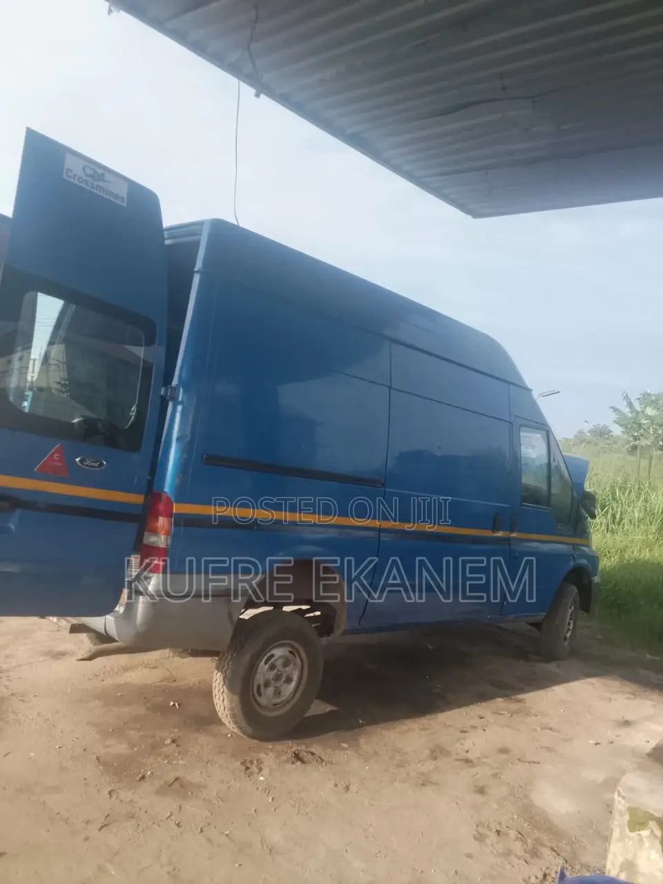 Ford Transit 2004 Blue