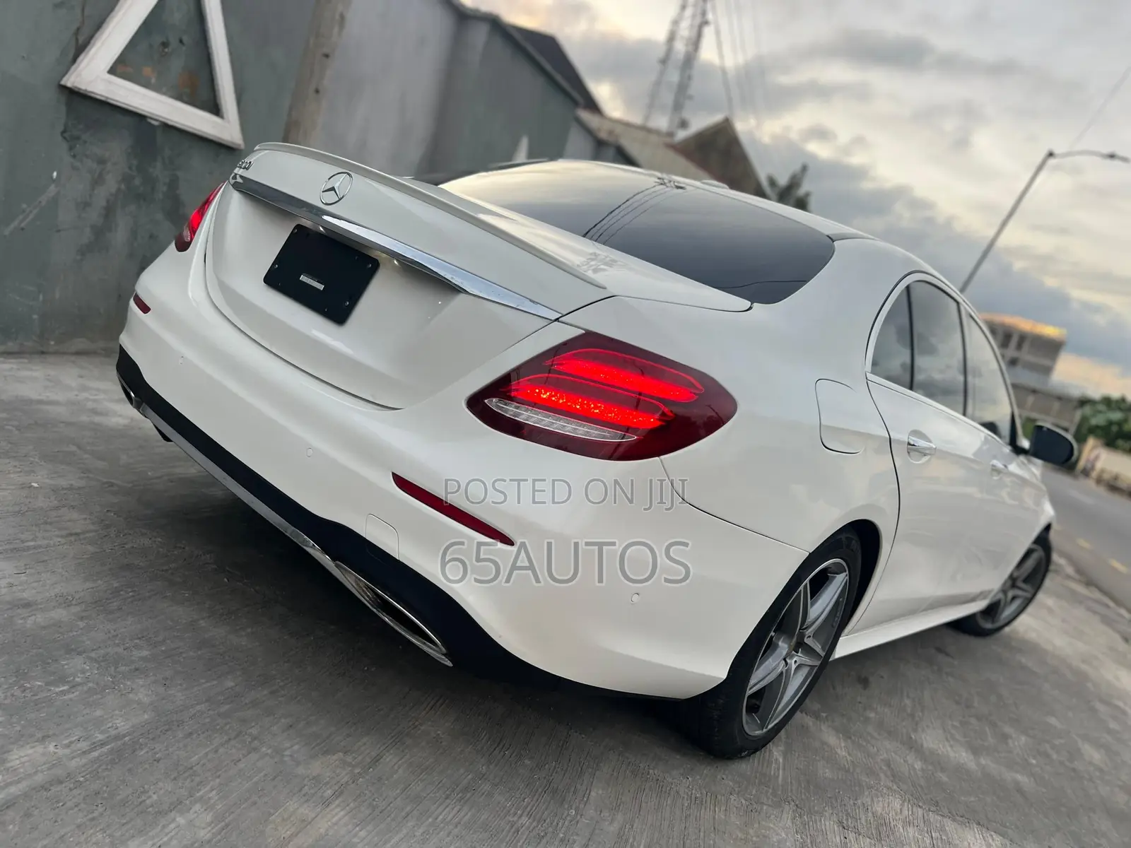 Mercedes-Benz E300 2017 White
