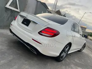 Mercedes-Benz E300 2017 White