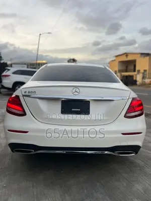 Mercedes-Benz E300 2017 White