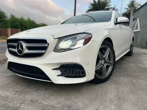 Mercedes-Benz E300 2017 White