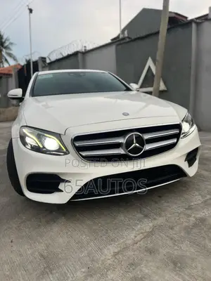 Mercedes-Benz E300 2017 White