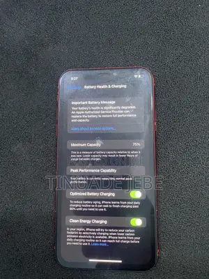 Apple iPhone XR 64 GB Red