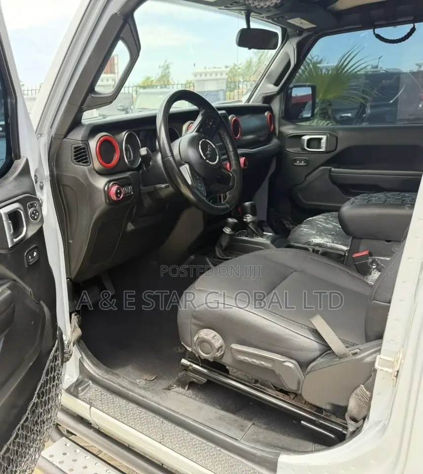 Jeep Gladiator 2021 Green