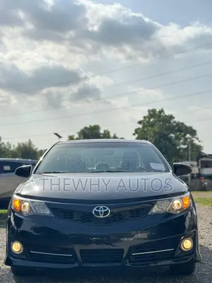 Toyota Camry SE 4dr Sedan (2.5L 4cyl 6A) 2013 Black