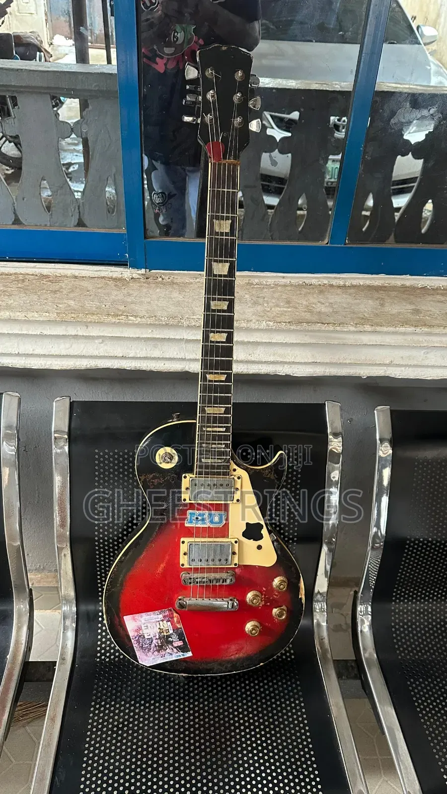 Less Paul Guitar