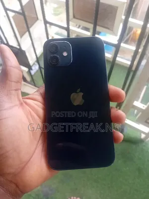 Apple iPhone 12 64 GB Blue