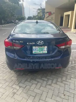 Hyundai Elantra SE 4dr Sedan (1.8L 4cyl 6A) 2015 Blue