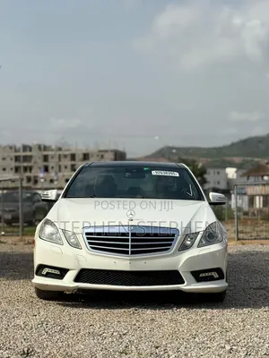 Mercedes-Benz E350 Base 4dr Sedan RWD (3.5L 6cyl 7A) 2010 White