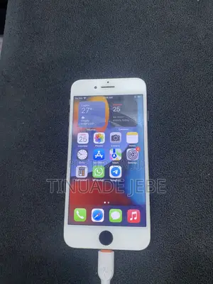 Apple iPhone 7 128 GB White