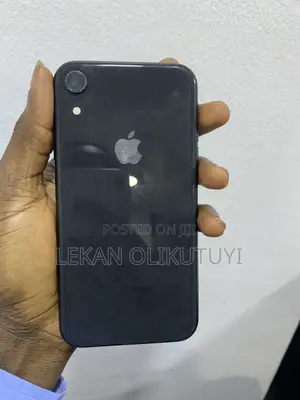 Apple iPhone XR 64 GB Black
