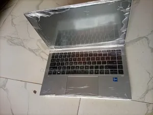 Laptop HP EliteBook 1040 G8 16GB Intel Core i7 SSD 512GB